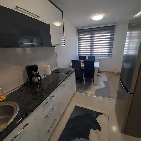 סראייבו Great Apartment Adi מראה חיצוני תמונה
